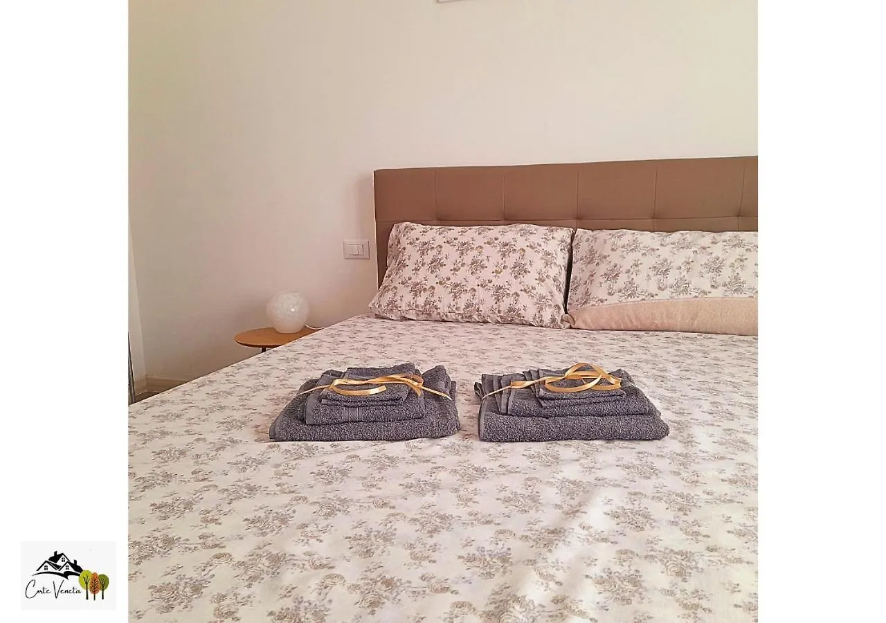 Appartement Corte Veneta Castelnuovo del Garda Italië